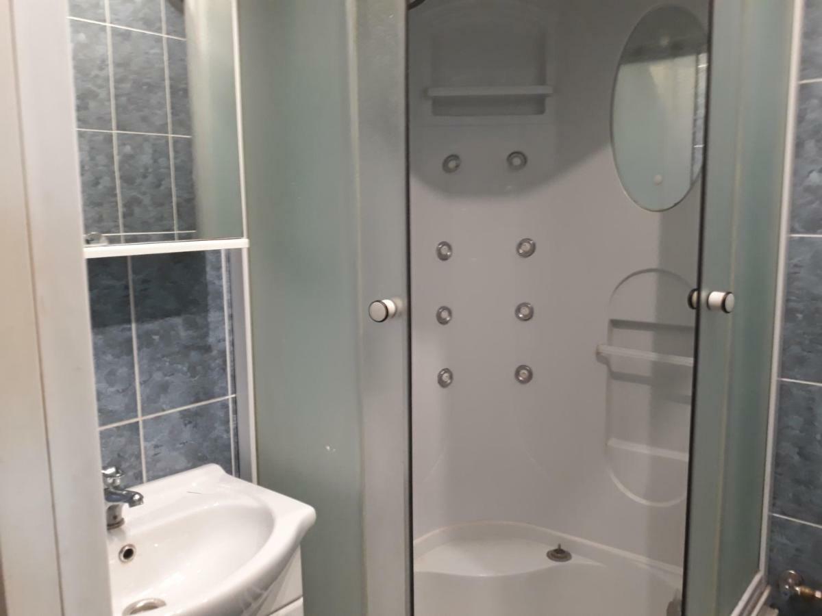 Talsu Iela 24 Apartman Ventspils Kültér fotó